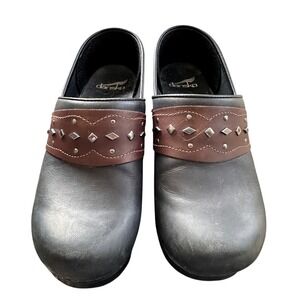 Dansko Professional Clogs Wmn 38 Black Brown Leather Studded 340020202 Excellent